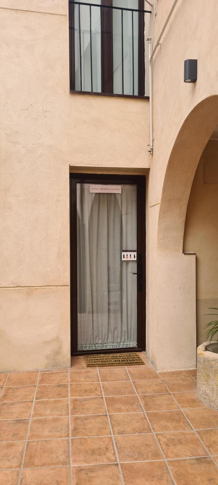 Pregonero Urban Suites - Naranja Soria Bagian luar foto